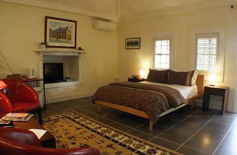 Anoushka's Boutique Bed And Breakfast - Accommodation Mount Tamborine 1