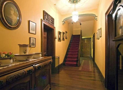 Anoushka's Boutique Bed And Breakfast - Accommodation Mount Tamborine 2