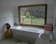 Apptrak Stud - Accommodation Mount Tamborine 3