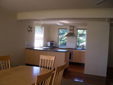 Moore Park Beach Villas On The Beach - Accommodation Mount Tamborine 2