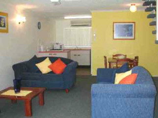 Bayshores Holiday Apartments - Accommodation Mount Tamborine 3