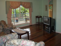 Chamomile Bed And Breakfast - Accommodation Mount Tamborine 2