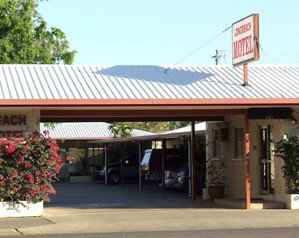 Longreach Motel - Accommodation Mount Tamborine 1