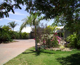 Banjos Overnight & Holiday Units - Accommodation Mount Tamborine 3