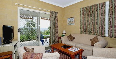Bed And Breakfast At Wallaby Ridge - Accommodation Mount Tamborine 1