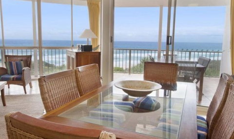 Whalewatch Ocean Beach Resort - Accommodation Mount Tamborine 4