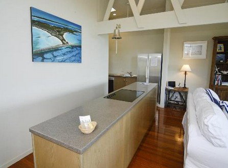 Claytons On Cylinder Beach Front Apartments - Accommodation Mount Tamborine 3