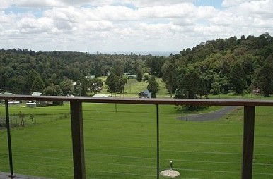 One Tree - Holiday Home - Accommodation Mount Tamborine 4