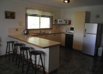 Ty-ar-y-bryn - Holiday Home - Accommodation Mount Tamborine 3