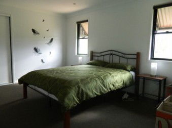 Birdsong - Holiday Home - Accommodation Mount Tamborine 1
