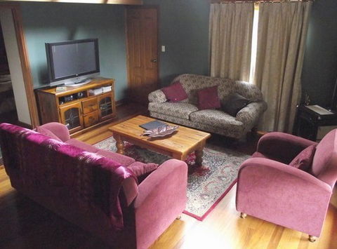Evermore - Holiday Home - Accommodation Mount Tamborine 4
