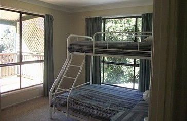 Gilhaven - Holiday Home - Accommodation Mount Tamborine 5