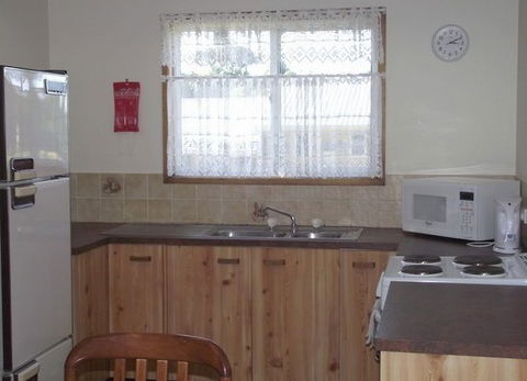 Rosella Retreat - Holiday Home - Accommodation Mount Tamborine 2