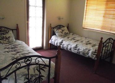 Tranquility - Holiday Home - Accommodation Mount Tamborine 2