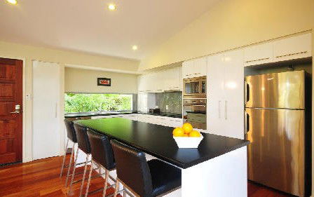 Twin Falls Retreat - Accommodation Mount Tamborine 1
