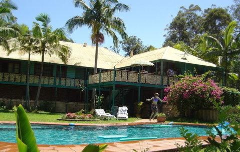 Riviera Bed And Breakfast - Accommodation Mount Tamborine 4
