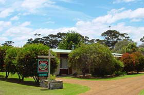 Lakeside Holiday Villas - Accommodation Mount Tamborine 0