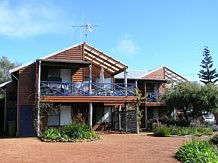 Rainbow House - Accommodation Mount Tamborine 2