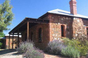 York Cottages - Accommodation Mount Tamborine 1