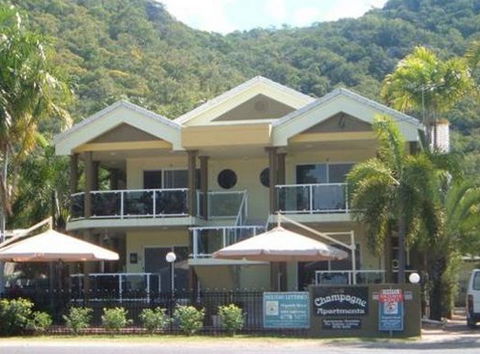 Champagne Apartments - Accommodation Mount Tamborine 0