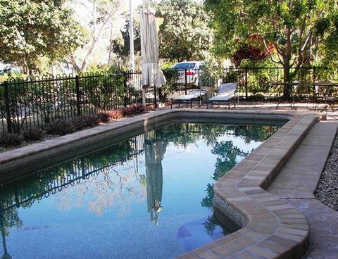 Champagne Apartments - Accommodation Mount Tamborine 1