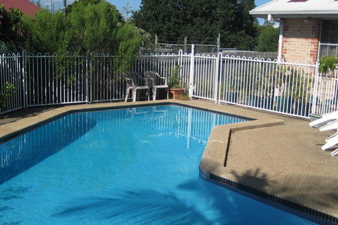 Beenleigh Village Motel - Accommodation Mount Tamborine 1