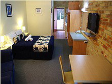Emeraldene Inn & Eco-Lodge - Accommodation Mount Tamborine 4