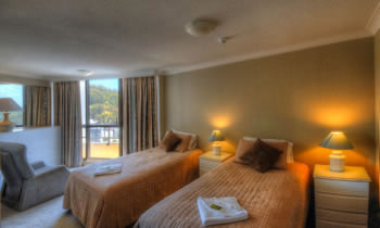 La Pacifique Holiday Apartments - Accommodation Mount Tamborine 3
