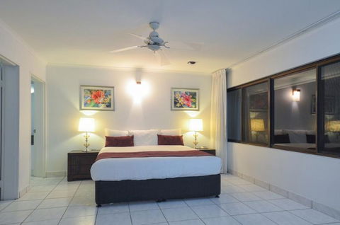 Roydon Beachfront Holiday Apartments - Accommodation Mount Tamborine 7