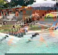 The Ambassador Motor Inn - Accommodation Mount Tamborine