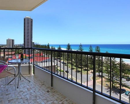 Southern Cross Luxury Apartments - Accommodation Mount Tamborine 2