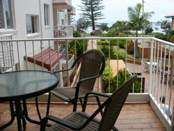 Burleigh Point Apartments - Accommodation Mount Tamborine 1