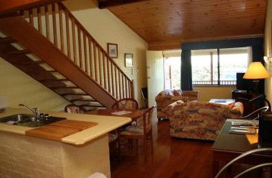 The Great Escape Lofts - Accommodation Mount Tamborine 1