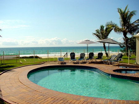 Crystal Beach Resort - Accommodation Mount Tamborine 1