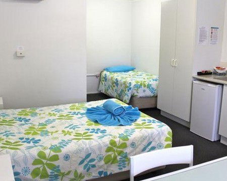Ocean Park Motel And Holiday Apartments - Accommodation Mount Tamborine 1