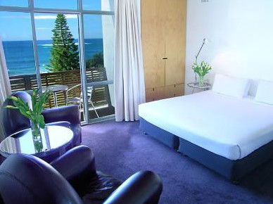 Hotel Dive - Accommodation Mount Tamborine 0