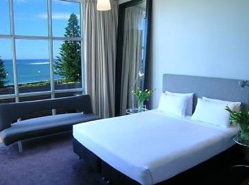 Hotel Dive - Accommodation Mount Tamborine 1