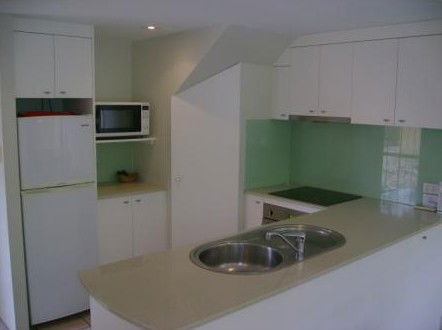 A Tropical Nite - Accommodation Mount Tamborine 1
