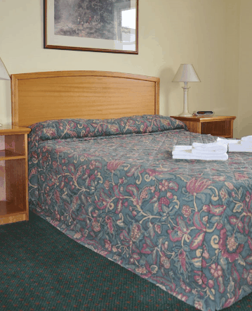 Meadowbrook Hotel - Accommodation Mount Tamborine 1