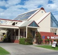 Riverboat Lodge Motor Inn - Accommodation Mount Tamborine