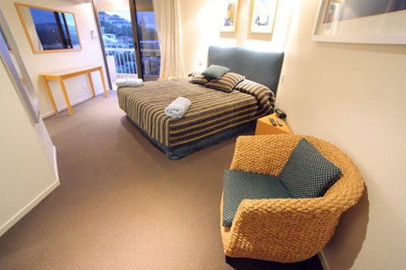 Coolum Caprice - Accommodation Mount Tamborine 0