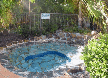 SMART MOTELS BERT HINKLER - Accommodation Mount Tamborine 2
