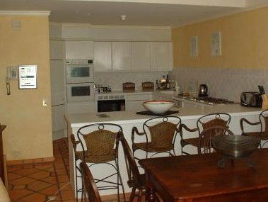 Sanctuary Cove Villas - Accommodation Mount Tamborine 5