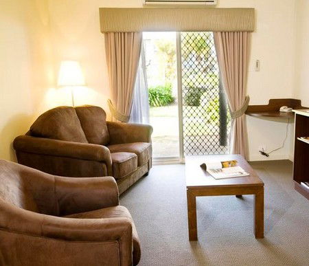 Sanctuary Golf Resort - Accommodation Mount Tamborine 0