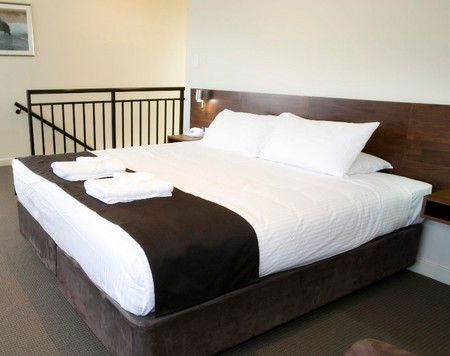 Sanctuary Golf Resort - Accommodation Mount Tamborine 2