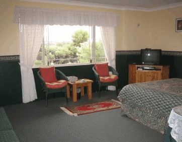 The Grandhouse York - Accommodation Mount Tamborine 2