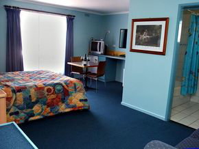 Central Motel Port Fairy - Accommodation Mount Tamborine 1