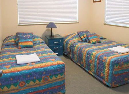 Coral Sea Apartments - Accommodation Mount Tamborine 2
