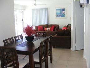 Port Douglas Outrigger Apartments - Accommodation Mount Tamborine 5