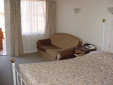 Ringwood Regent Motor Inn - Accommodation Mount Tamborine 2